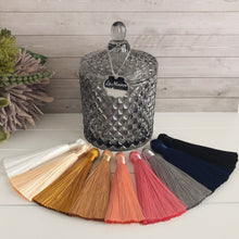 Load image into Gallery viewer, Geo Wax Melt Vessel - Grey